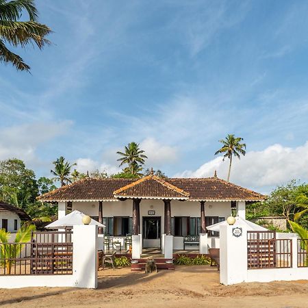 Villa Naina, Marari Beach Alappuzha Bagian luar foto